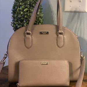 kate spade Bags - KATE SPADE ♠️ PURSE AND MATCHING WALLET SET kate spade Bags - KATE SPADE ♠️ PURSE AND MATCHING WALLET SET